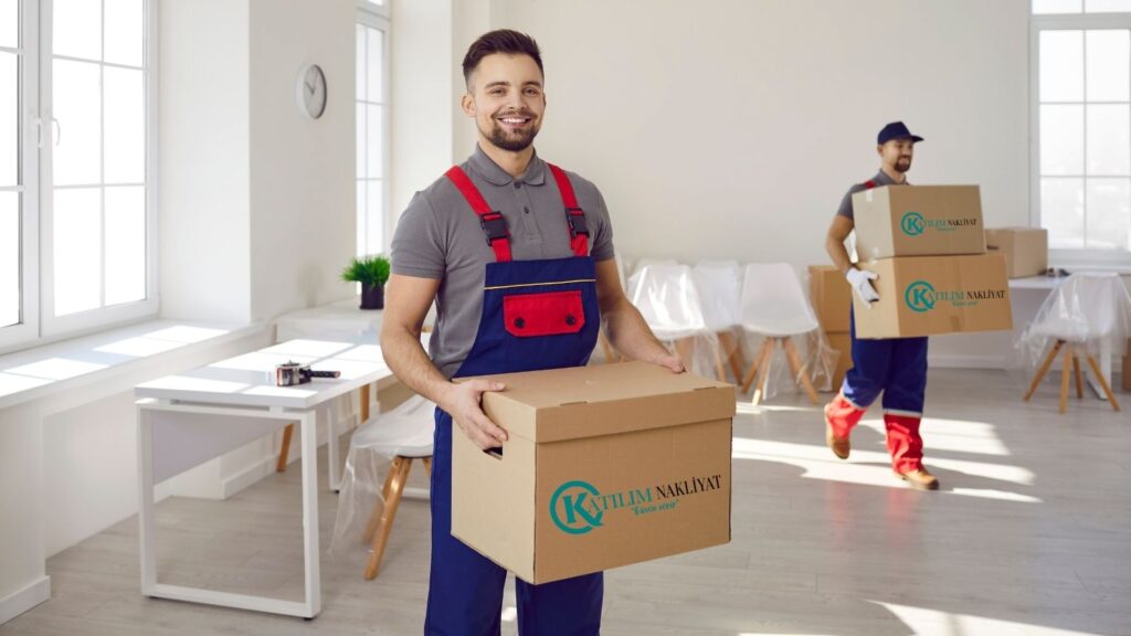Evden eve nakliyat: paketleme ve kolileme