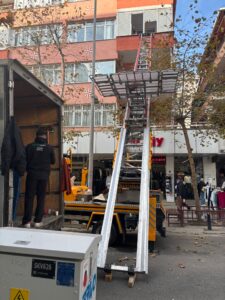 Üsküdar Evden Eve Nakliyat Asansörlü